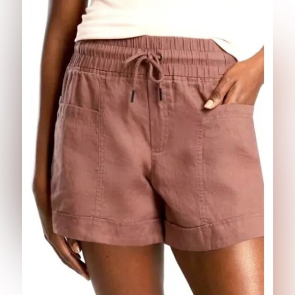 Athleta Pants - Athleta Cabo Linen Shorts. Rust Red. Women’s Size 10. Inseam 4”.